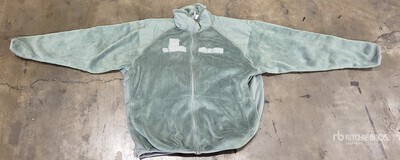 (5) Foliage Fleece Jackets & (20) Assorted Clothing
