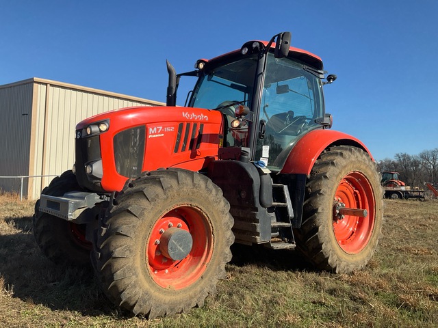 2022 Kubota M7-152P 4WD Tractor