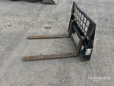 Cat 48 in スキッドステア用フォーク