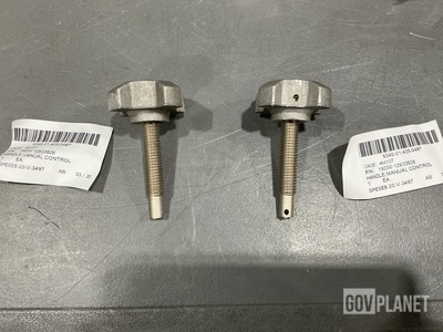 (26) RDECOM 12933526 Manual Control Handles