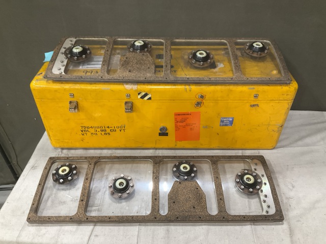 Boeing 75D460014-1001 Fuel Tank Test Plug Set