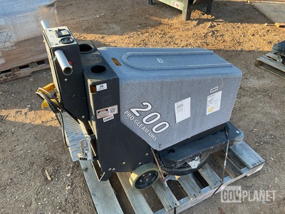 Tomcat 200 Pro-Gleam UHS Burnisher