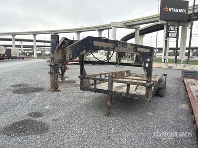 2001 Top Hat 20 ft T/A Gooseneck Utility Trailer