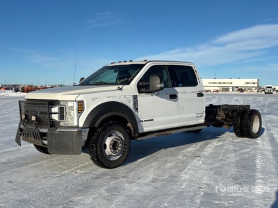 2019 Ford F-550 XLT 4x4 Crew Cab Cab & Chassis