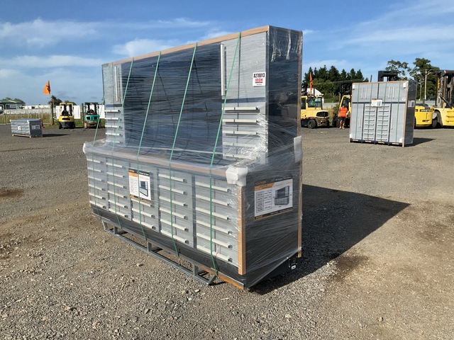 LEAP LT112TC40D 2850 mm 40-Drawer 2-Cabinet Workbench (Unused)