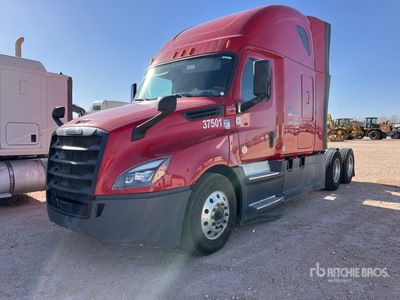 2020 Freightliner Cascadia 126 6x4 T/A Sleeper Truck Tractor
