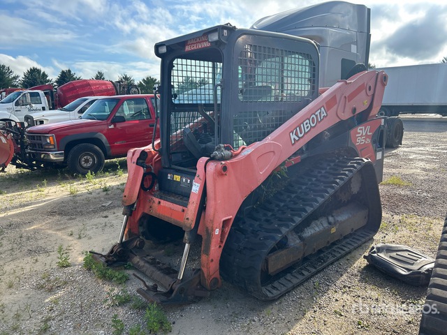 2018 Kubota SVL952SC Two-Speed Compact Track Loader