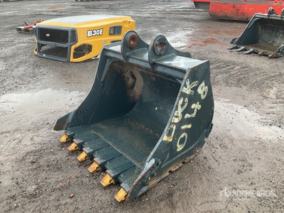 Hyundai 160/180 1300 mm Digging Excavator Bucket - Fits Hyundai 14ton Excavator (Unused)