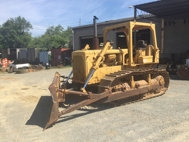 Cat D6C Crawler Dozer Cat D6C Crawler Dozer
