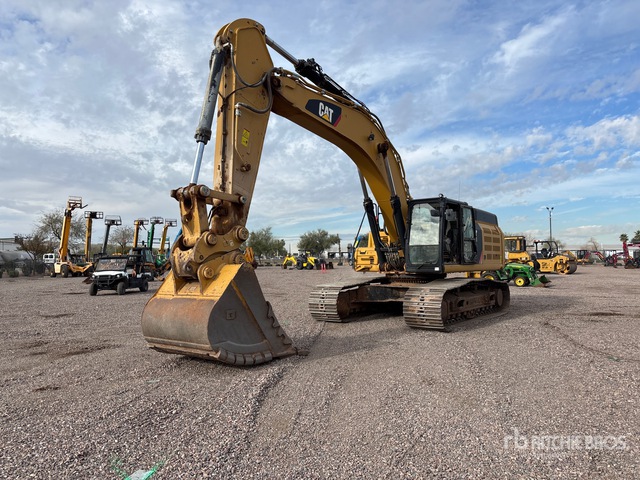 2019 Cat 349F Tracked Excavator | Ritchie Bros. Auctioneers