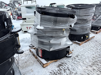 Quantity of (4) 44" Fan