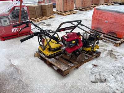 Quantity of (2) Wacker Neuson Rüttelplatte