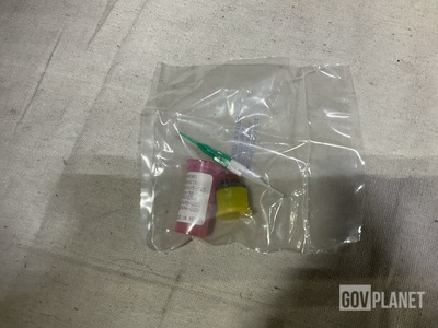 (170) Amphenol MS27484T10B35PA Electrical Plug Connectors