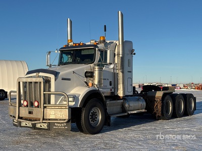 2014 Kenworth T800 8x6 Heavy Haul Tri/A Sleeper Truck Tractor