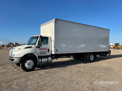 2022 International MV607 4x2 Van Truck