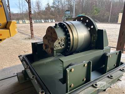 MIC 13204E2560 Rotary Actuator w/Shipping Container