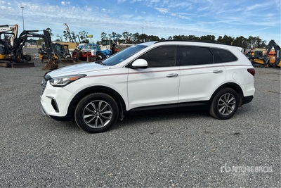 2017 Hundai Santa Fe 2WD SUV