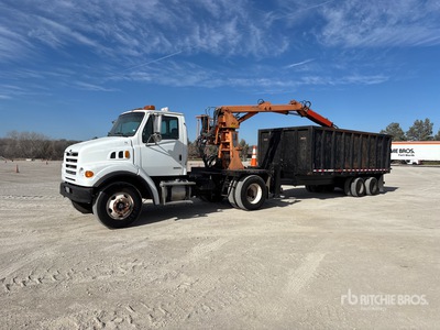 Petersen RL3 5500 lb Knuckle Boom on 2007 Sterling L7500 4x2 Grapple Truck