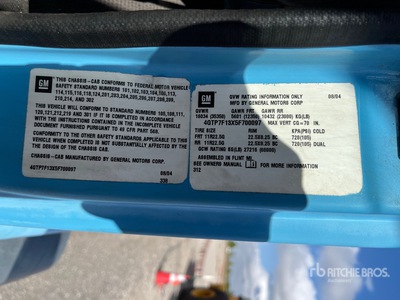 2005 Isuzu FXR Waste Collection Truck