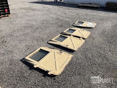 (4) HMMWV Humvee Hard Doors