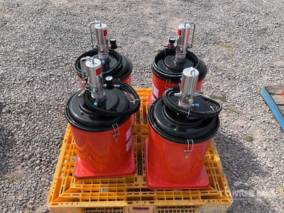 Quantity of (4) 2025 OKG PGP40 Lote de Bombas de Grasa (Sin Usar) / Grease Injection Equipment (Unused)