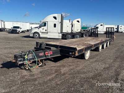 2003 J C Trailer 28 ft Quad/A Equipment Trailer