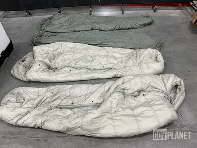 (98) Sleeping Bags