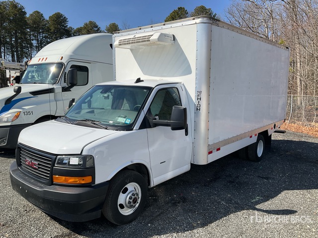 2024 GMC Savana G3500 4x2 Refrigerated Truck