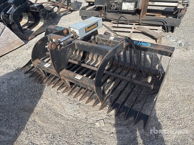 Tomahawk 72 in Skeleton Skid Steer Grapple Bucket