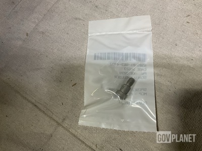 (5,183) AM General 6029099 Shoulder Screws