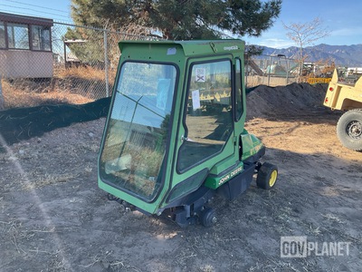 John Deere F935 Mower Tractor
