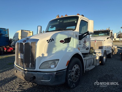 2016 Peterbilt 579 4x2 S/A Day Cab Truck Tractor