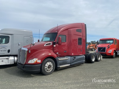 2016 Kenworth T680 6x4 تراكتور شاحنة كابينة النوم (ثنائية المحور) (Inoperable)