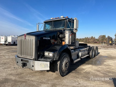 2014 Kenworth T800 6x4 T/A Dagcabine Trekker