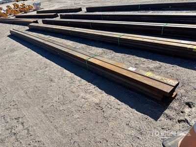 Quantity of (8) 2025 Kit Containers 2 in x 5 in x 288 in Steel Tubing チュービング