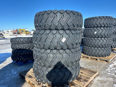 Quantity of (4) Tai Hao 23.5-25 TAI HAO Tires E3/L3 Heavy duty to fit Wheel Loader and rock truck を見 Tires (Unused)
