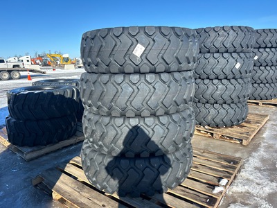Quantity of (4) Tai Hao 20.5-25 TAI HAO Tires E3/L3 Heavy duty to fit Wheel を見 Tires (Unused)