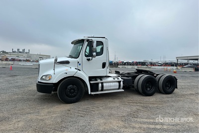2016 Freightliner M2 112 6x4 T/A Day Cab Truck Tractor