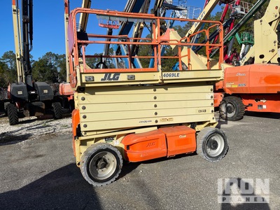 2014 JLG 4069LE Electric Scissor Lift
