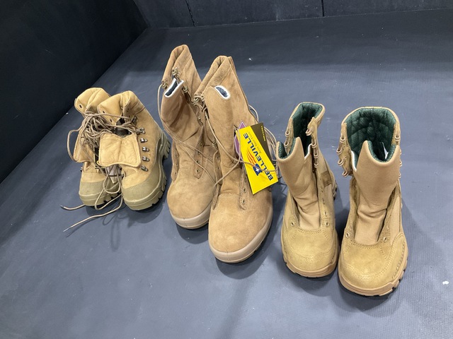 (29) Pairs of Men's Boots
