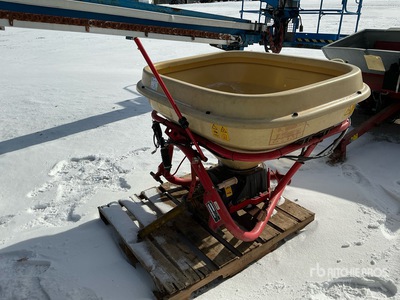 Vicon PS-403 3-Point Fertilizer Spreader