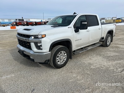 2021 Chevrolet Silverado 3500HD LT 4x4 Crew Cab Pickup