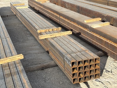 Quantity of (20) 2-1/2 in x 2-1/2 in x 17 ft 11 GA Square Tubing