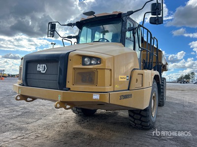 2023 Cat 725 Knickgelenkter Muldenkipper