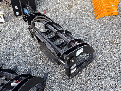 2026 GIYI GY-MCLG60 42 in Log Mini Skid Steer Grapple (Unused)