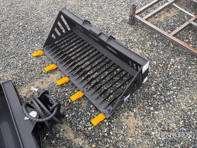 2026 GIYI GY-RB44 44 in Mini Rock Skid Steer Bucket (Unused)