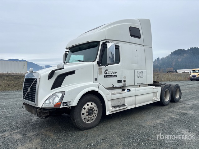 4V4NC9EH9FN910973 Volvo Vnl Photo 1