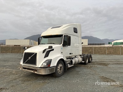 2013 Volvo VNL 6x4 T/A Sleeper Truck Tractor
