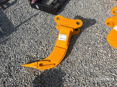 2026 GIYI 24 in Excavator Ripper - Fits Cat 305 (Unused)