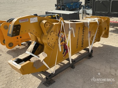2025 HW HW280RT Hydraulic Rotating Demolition Shear - Fits 18 - 20 ton excavators (Unused)